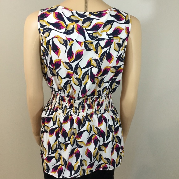 Banana Republic Leaf Print Peplum Top - Picture 6 of 6